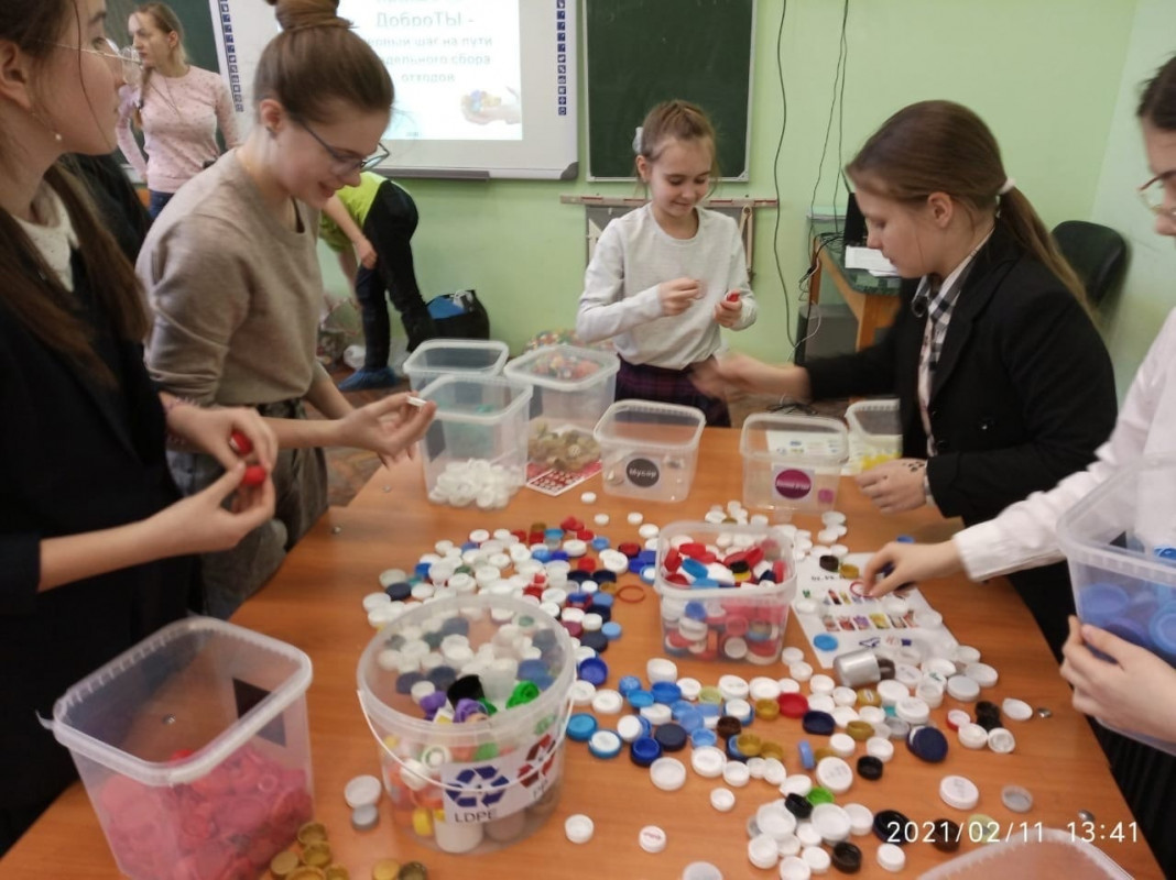 В феврале кураторы проекта Крышечки ДоброТЫ провели заключительные турниры по сортировке крышечек в школах Петербурга pic 6